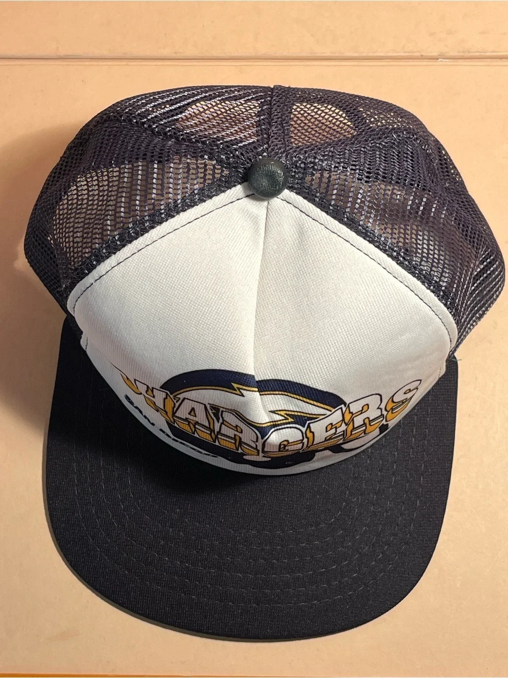 VINTAGE SAN DIEGO CHARGERS Truck Hat 🏈🏈🏈🏈
